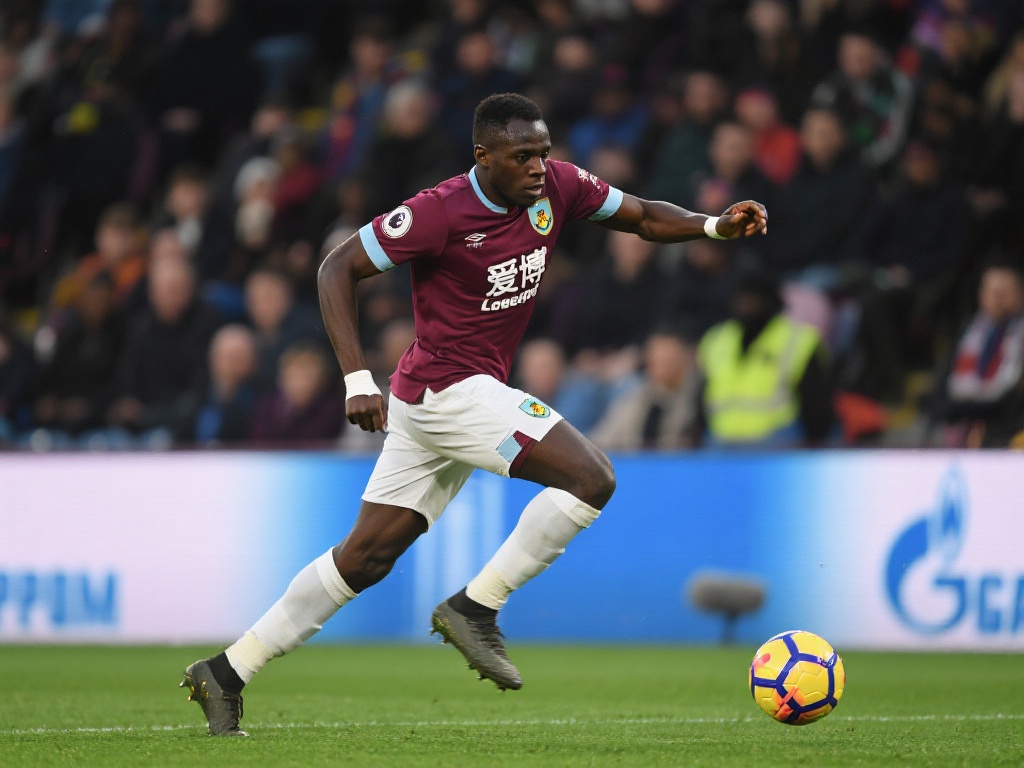 杜锋在接受 杜锋在接受