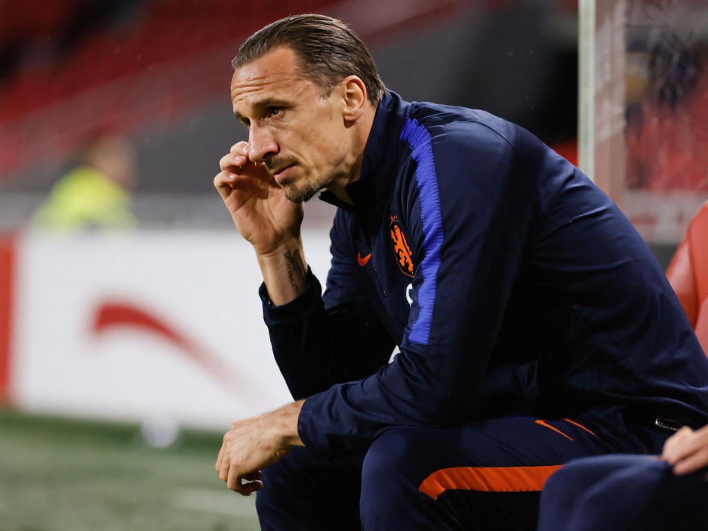 助年轻球员 助年轻球员